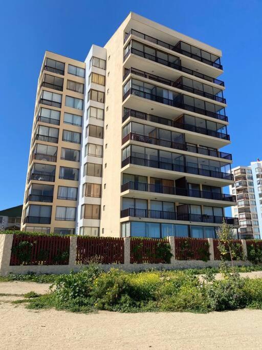 Comodo departamento en el Tabo - 5