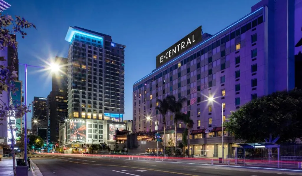 E Central Hotel Downtown Los Angeles，位于洛杉矶的酒店