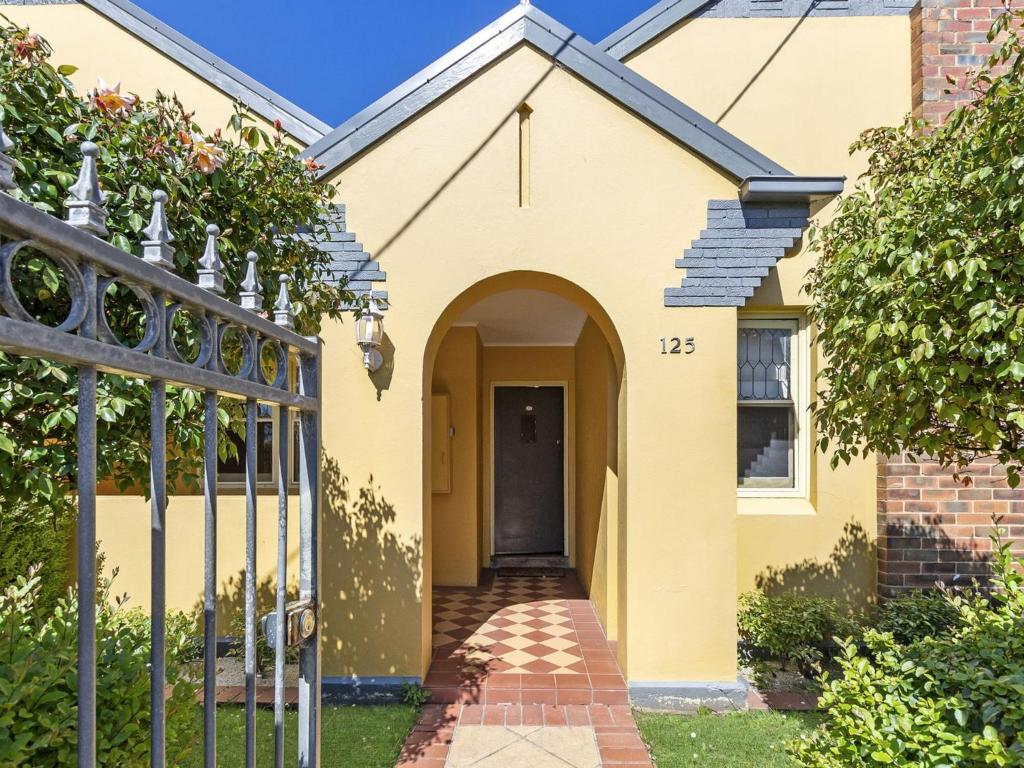 Fairholme Apartment, Warrnambool