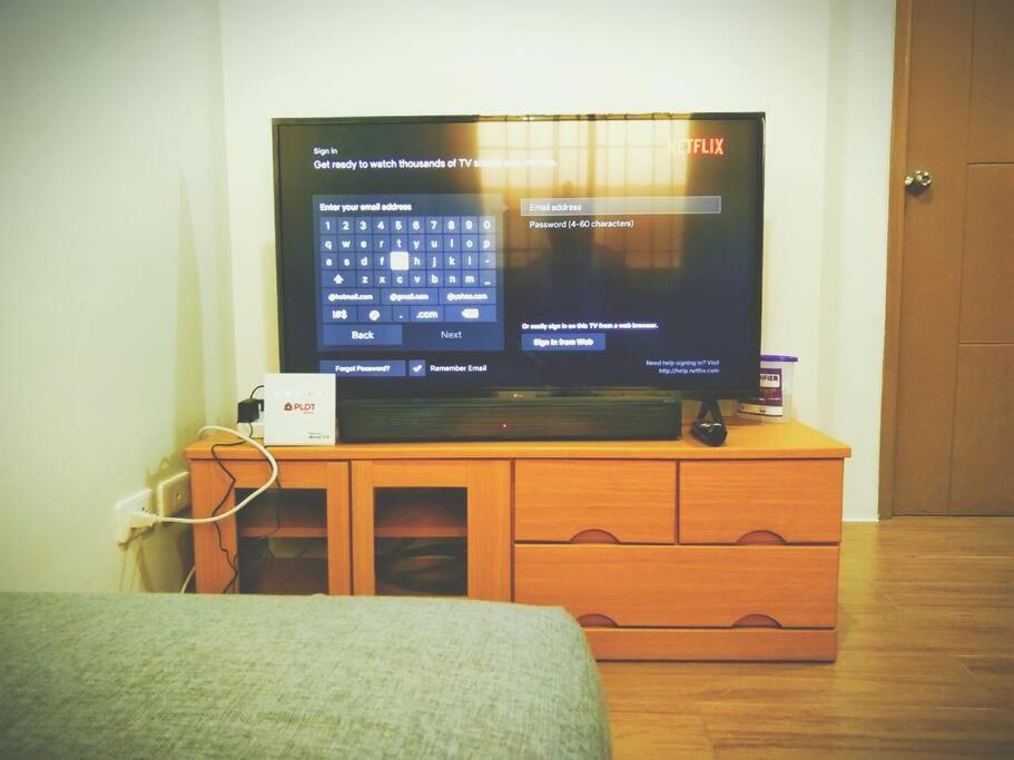 StayPlus Tagaytay Pine Suites 2BR (FREE parking and Netflix) Casa Cecilia photo