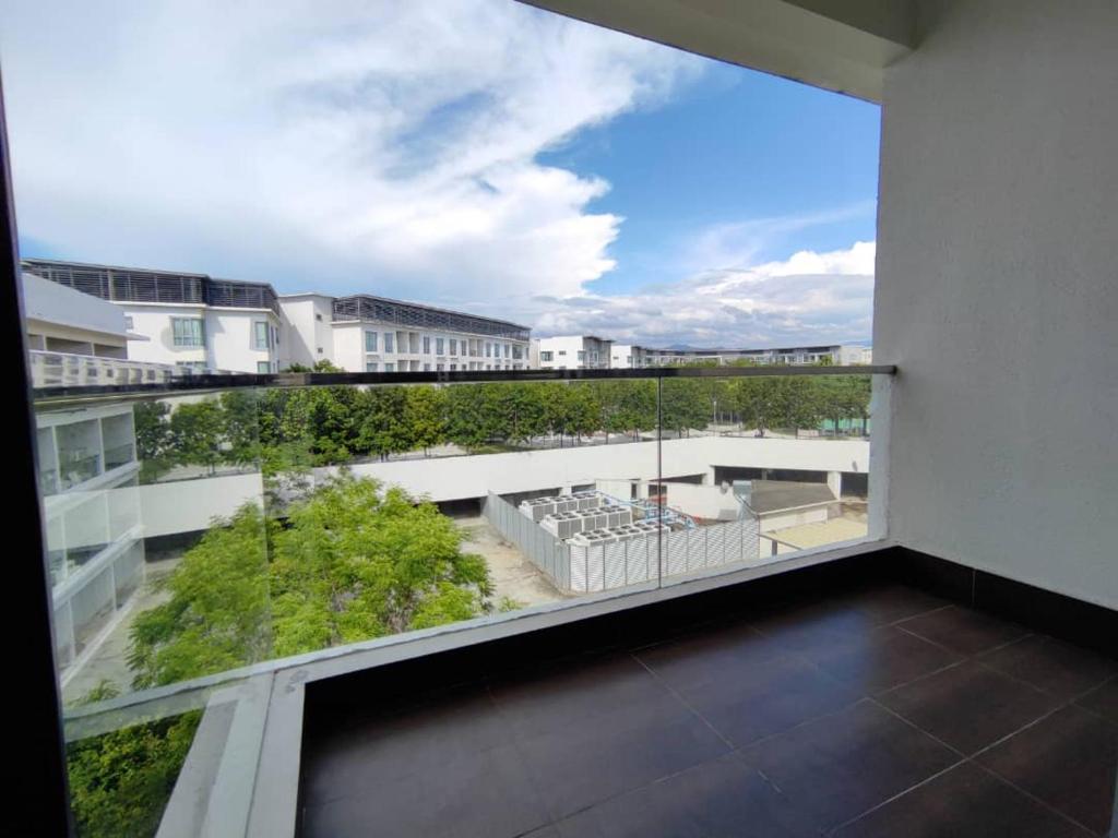 Top floor Balcony City view 2Bedrooms Imago photo