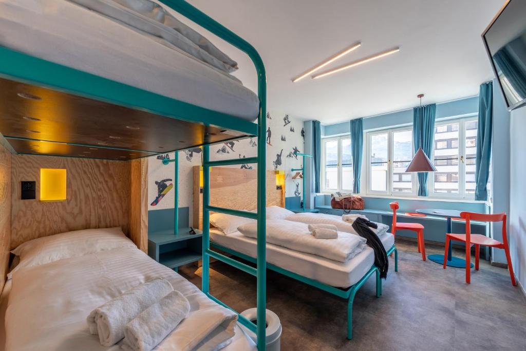 MEININGER Hotel Innsbruck Zentrum - 5
