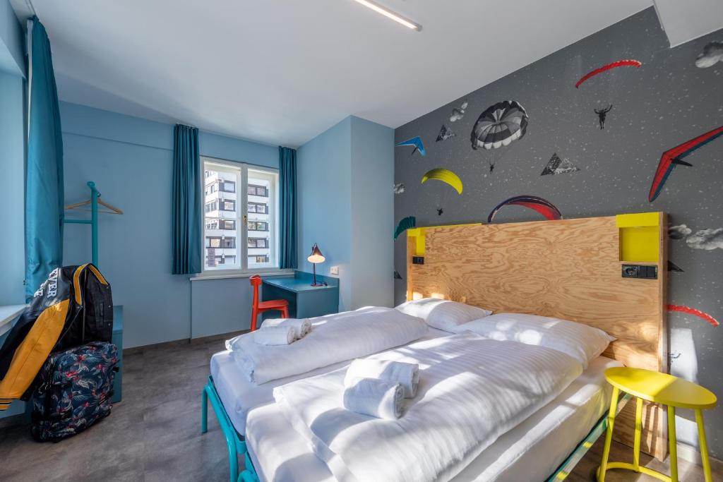 MEININGER Hotel Innsbruck Zentrum photo