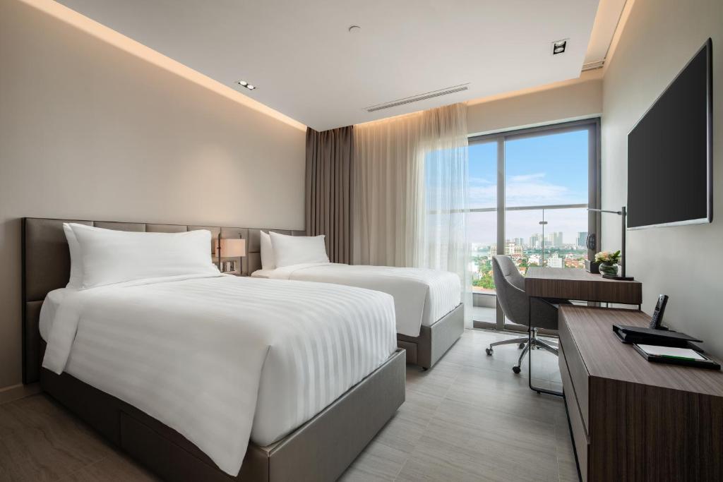 Oakwood Residence Hanoi photo