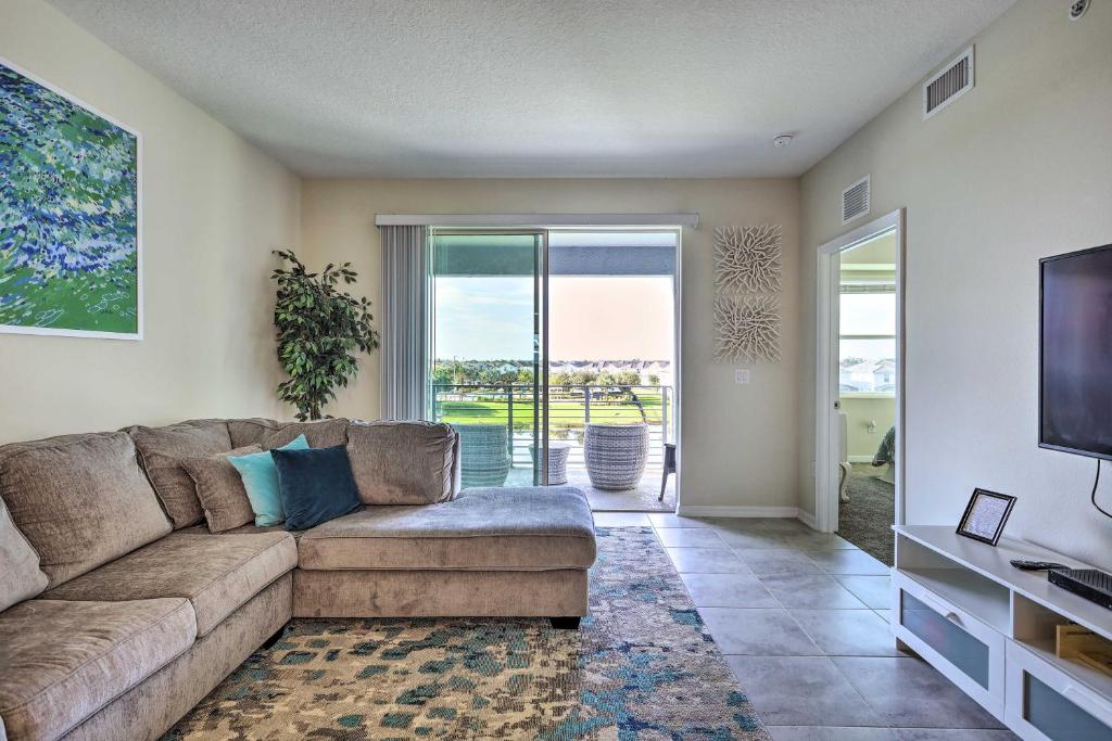 Kissimmee Condo about 10 Mi to Disney Attractions photo