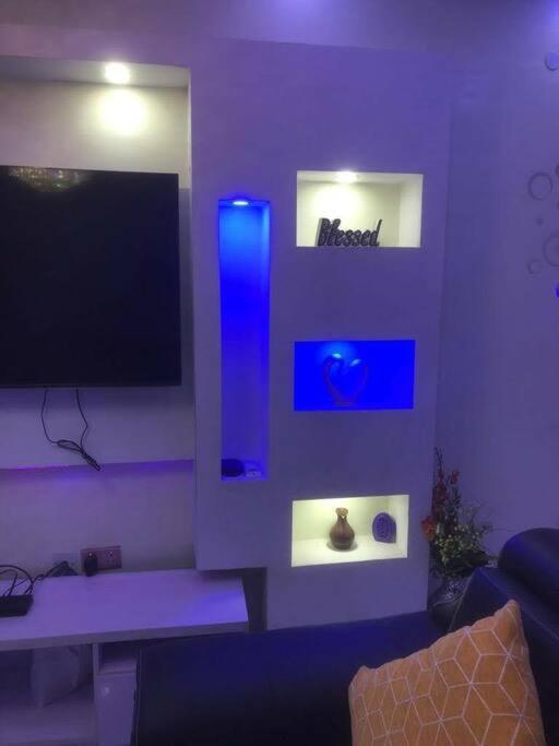 Temi's Lake view home away from home photo