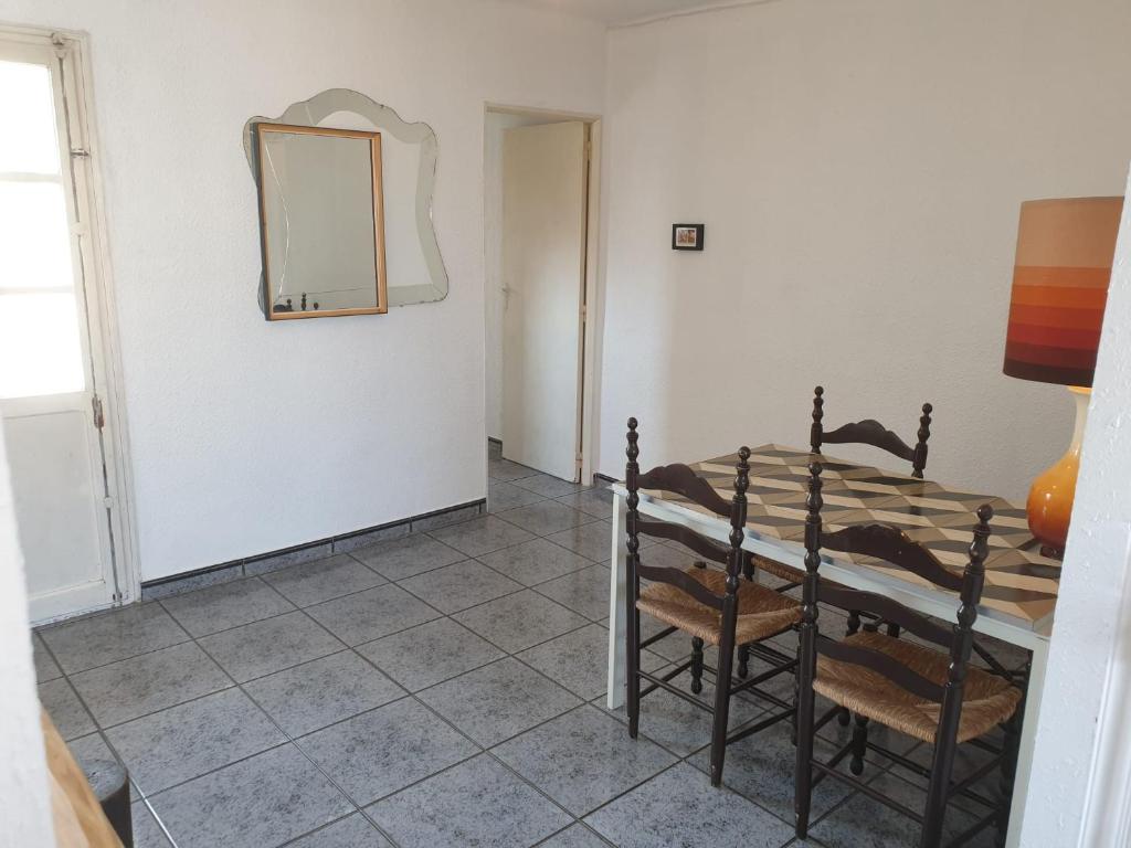 Apartment 400 meters from the beach - 5