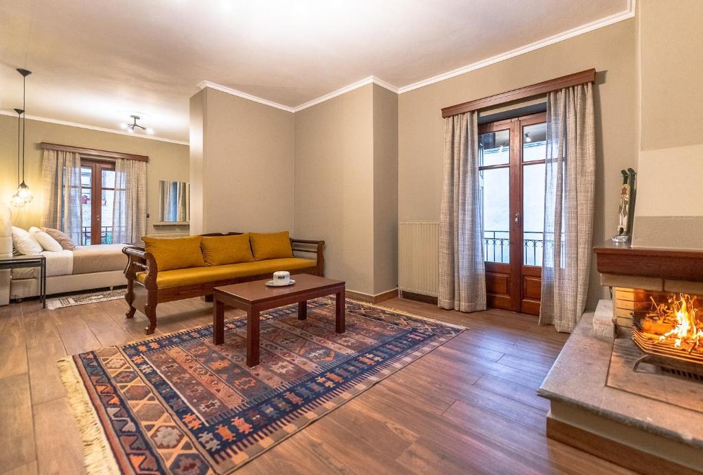 Ef Zin Hotel Arachova photo