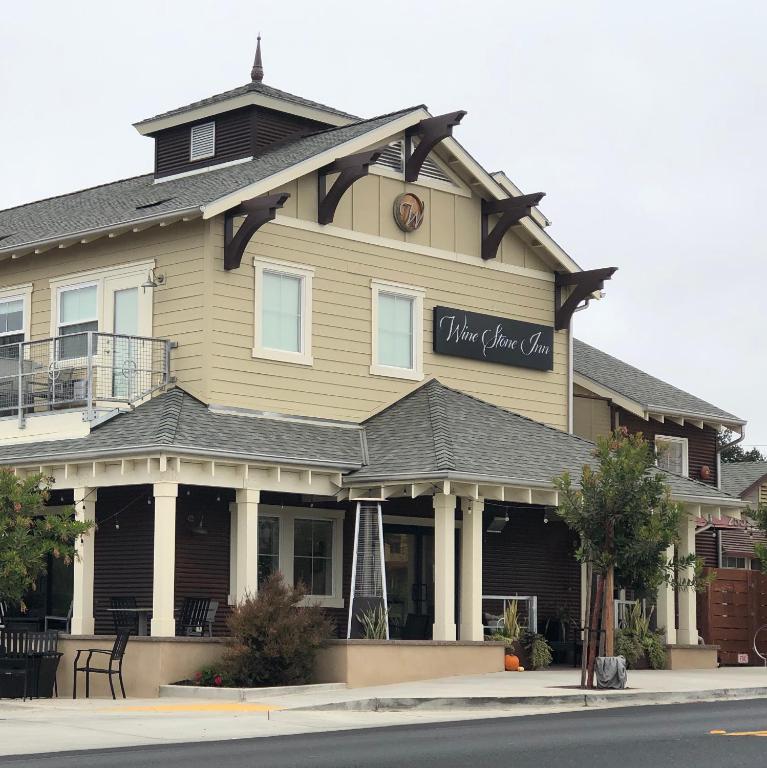 Wine Stone Inn — Hotel in Santa Maria (CA)