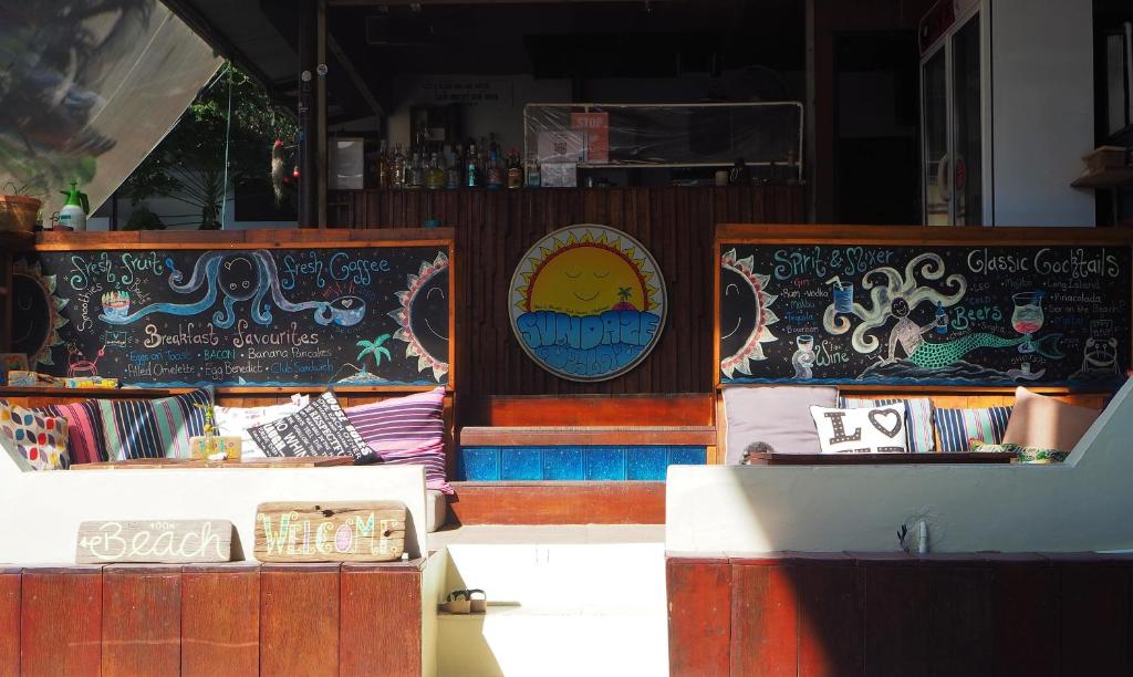 Facilities, Sundaze Samet Hostel & Hangout in Ko Samet