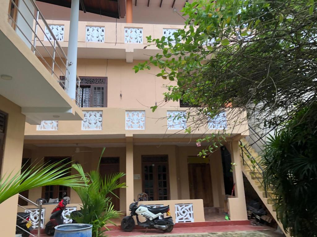 Kumar guest house & apartment, Unawatuna