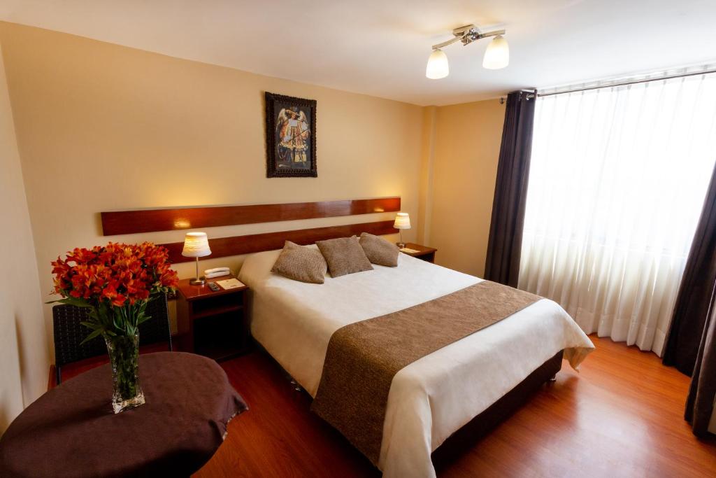 El Portal De San Lázaro - 2