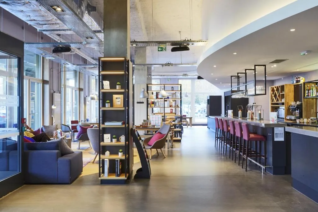 Campanile Paris Sud Saclay- Gif sur yvette，位于萨克雷的酒店