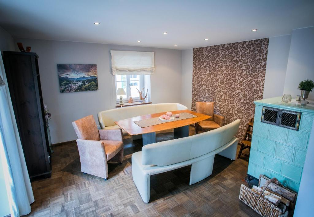 Ferienwohnung Marianne Ortszentrum für Familien 180qm - 3