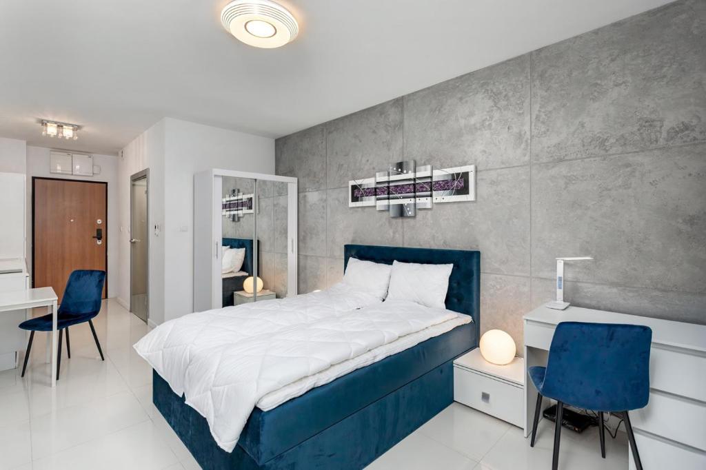 IntelliParts B, Vratislav