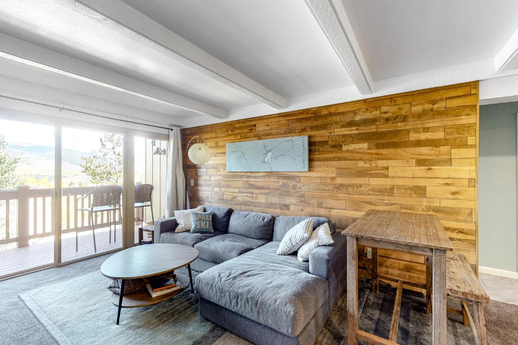 Mountain Views & Meadows, Silverthorne