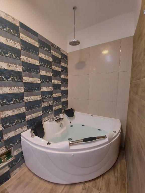 Hostal Atenea - 4