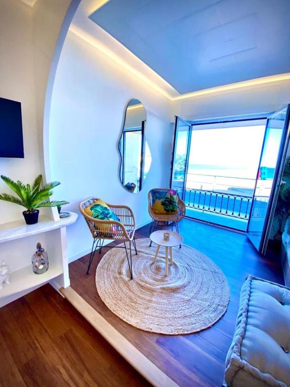 LE ROCAMARE -Superb-Atypical Sea view-A.C-WIFI - 2