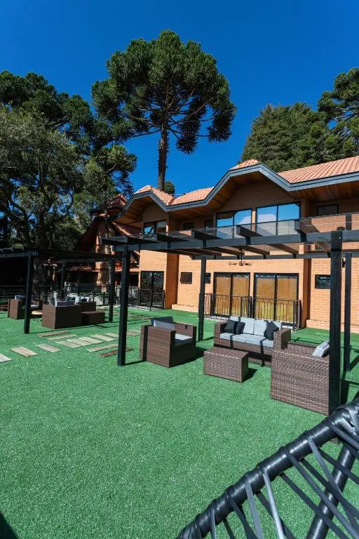 DOM Hotel, hotel in Campos do Jordão