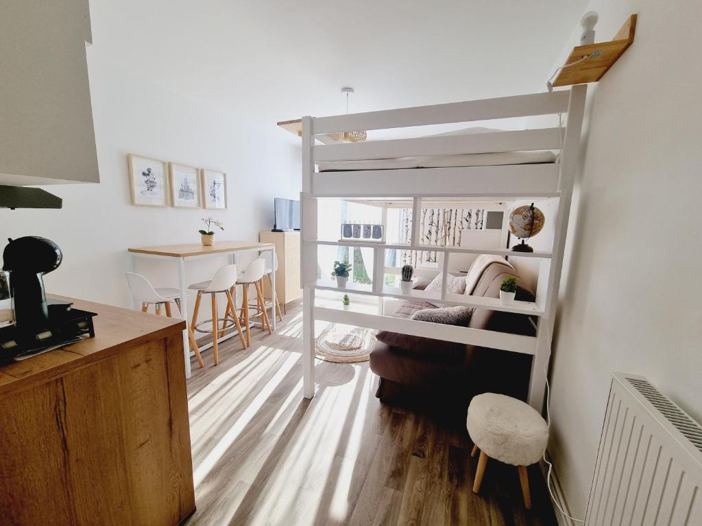 PIVOINE -12 Min des parcs Walt Disney-Arrivée autonome-Wifi&Parking gratuit - 2