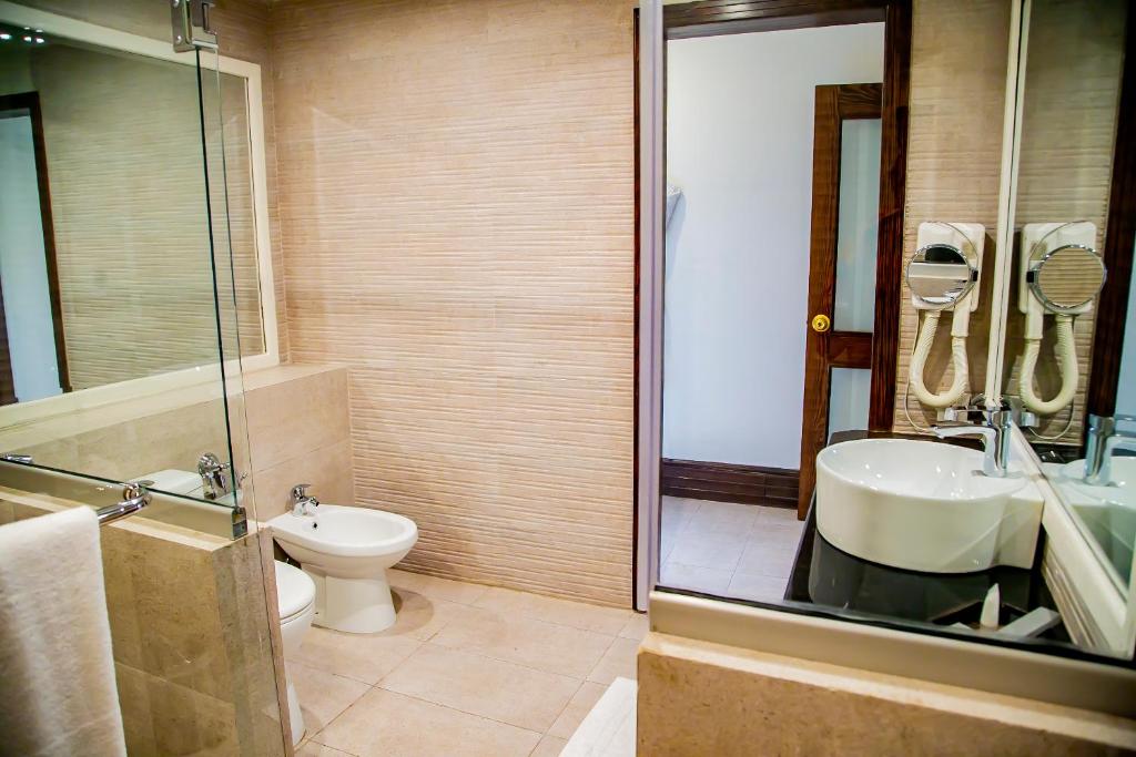Saffron D'or Hotels photo