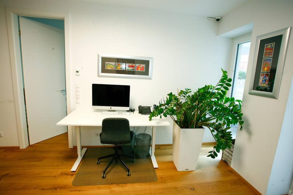 Top Central Apartment on Karlsplatz Vienna — Hotel in Vienna