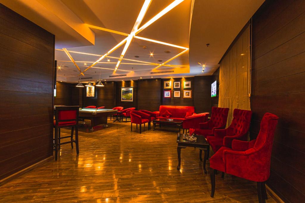 Pub/Lounge