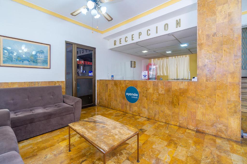 Ayenda Astoria Real photo
