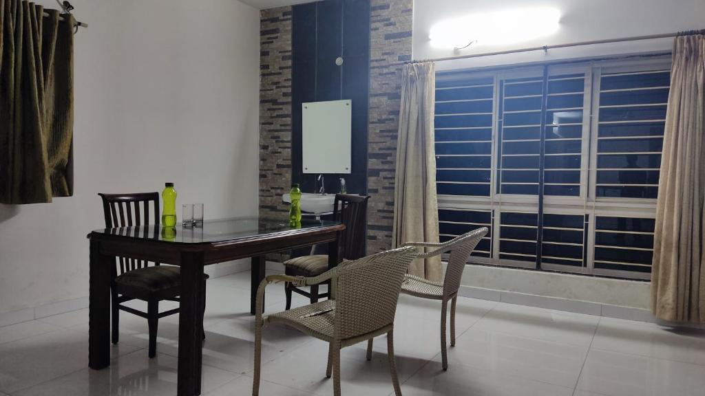 CYc 005 Udaya Elite Apartments — Hotel in Hyderabad