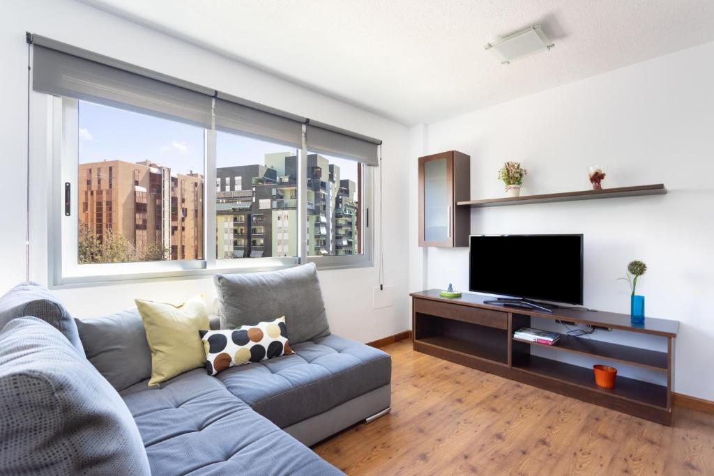 Home2Book Bright Center Apartment Santa Cruz - 1