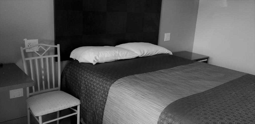 DAY N NIGHT Inn photo