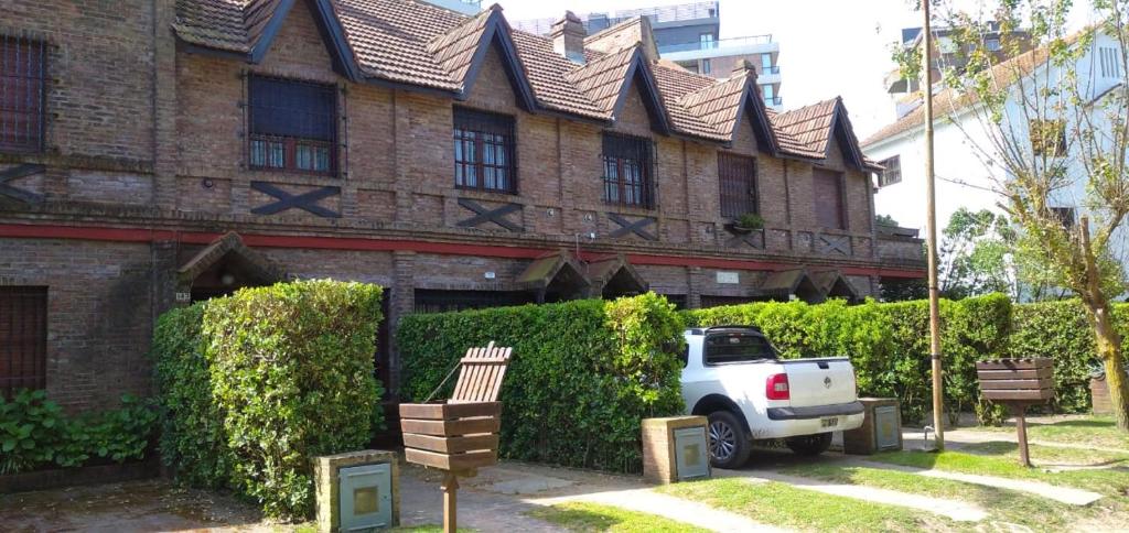 De Las Artes XII - triplex sólo familias - 2