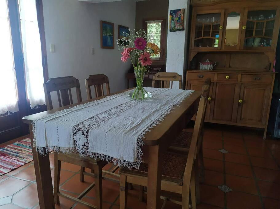Casa con pileta y quincho en sierras chicas - 5