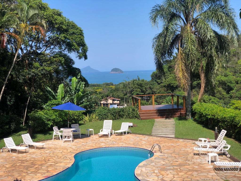 Chale Boicucanga - Condominio Village do Mirante — Hotel in Sao Sebastiao (Sao Paulo)