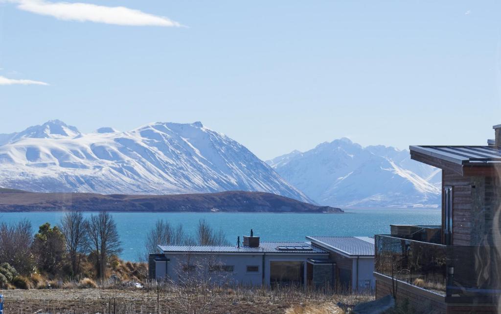 Surrounding environment, Majestic View - Lake Tekapo in Lake Tekapo