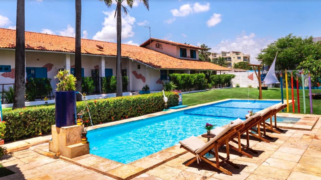 Pousada &amp; Food 3 Abelhas — Hotel in Caucaia
