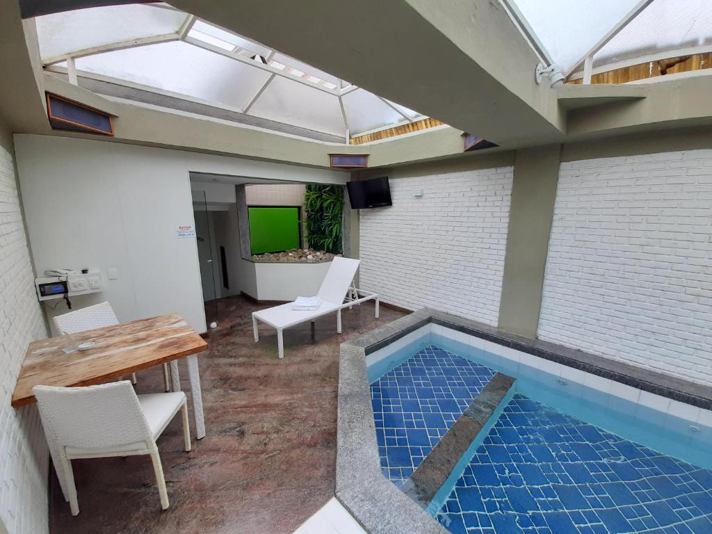 BAMBINA HOTEL -Adultos Somente photo