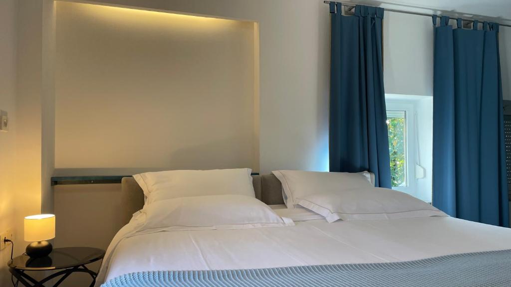 MADONCA ROOMS & RESTAURANT photo