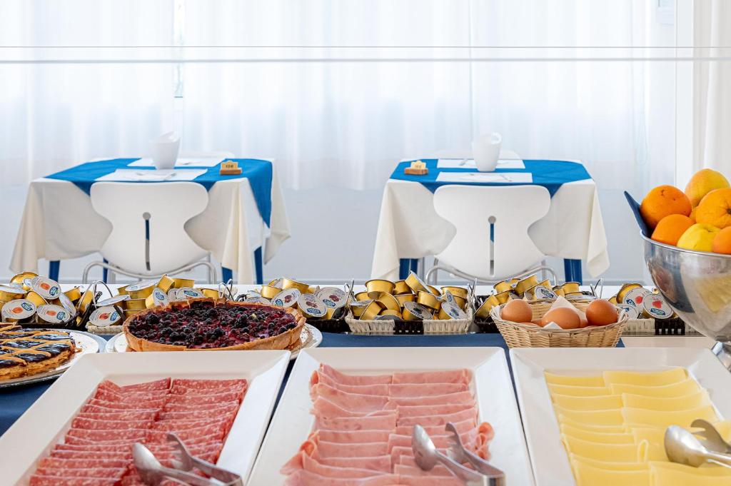 Hotel City — Restauracje i bary in Milano Marittima, Emilia-Romania
