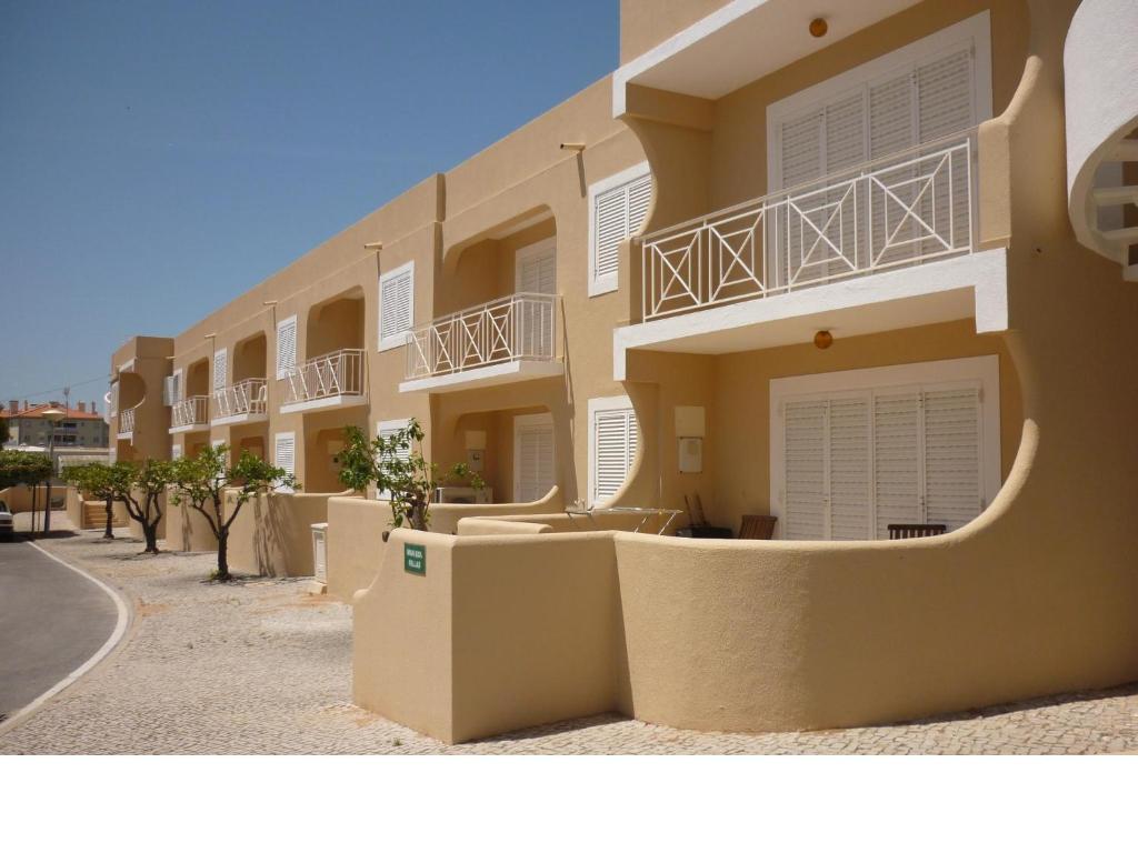 Exterior view, Apartamentos Mar-Sol Villas in Vilamoura