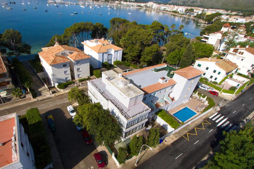Hotel Villa Singala — Hotel building in Puerto Pollensa, Balearic Islands