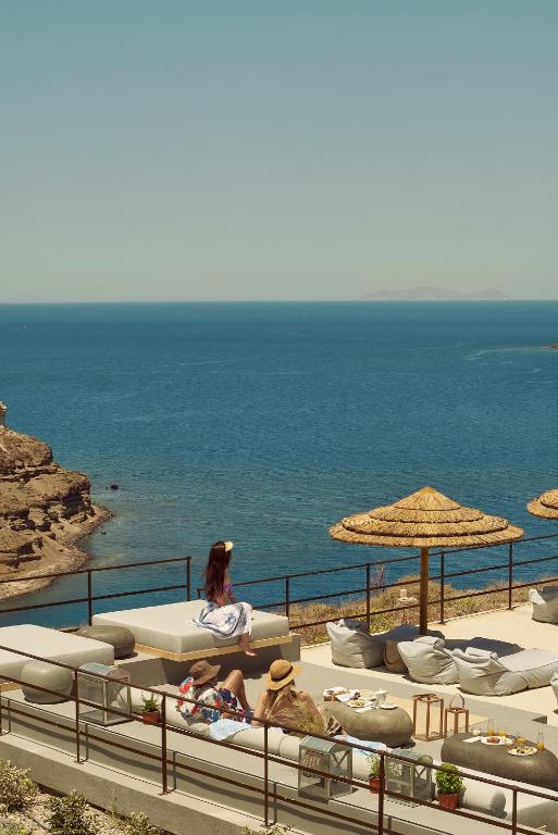 Coco-Mat Hotel Santorini photo