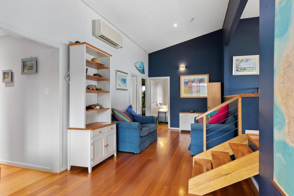 Tru Blu - Enjoy Sweeping 180 Degree Views of Gracetown in this Modern Family Beach House photo