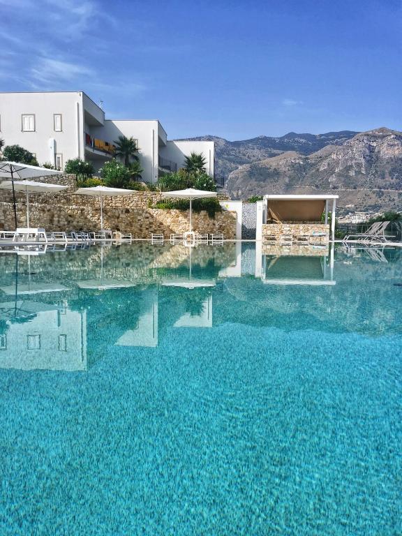 La Blanca Resort & Spa photo