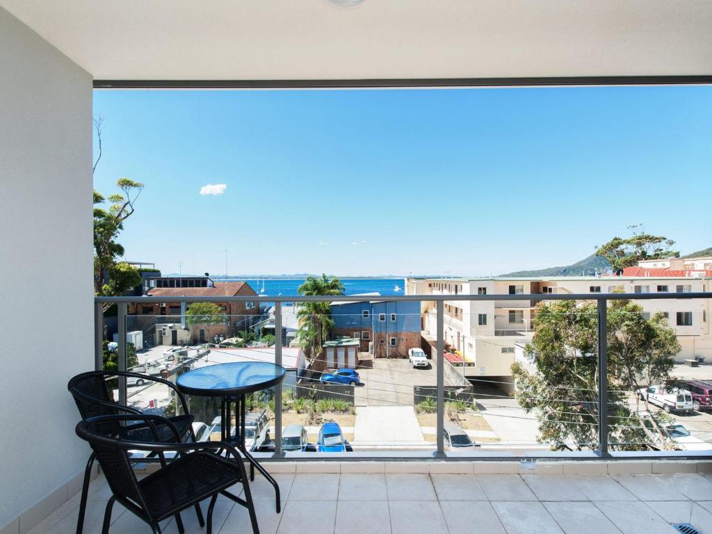 The Shoal, Unit 309/4-8 Bullecourt Street, Shoal Bay