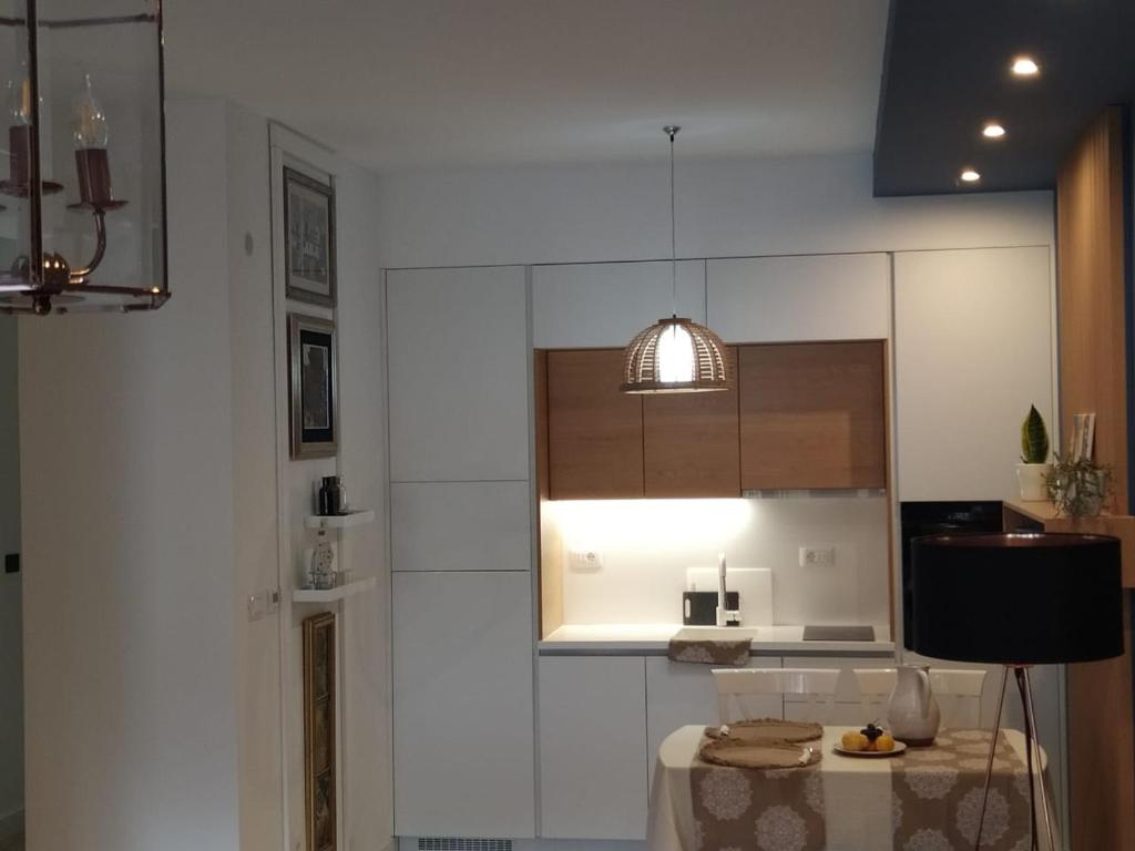 Soho City Apartment with Garage - 5