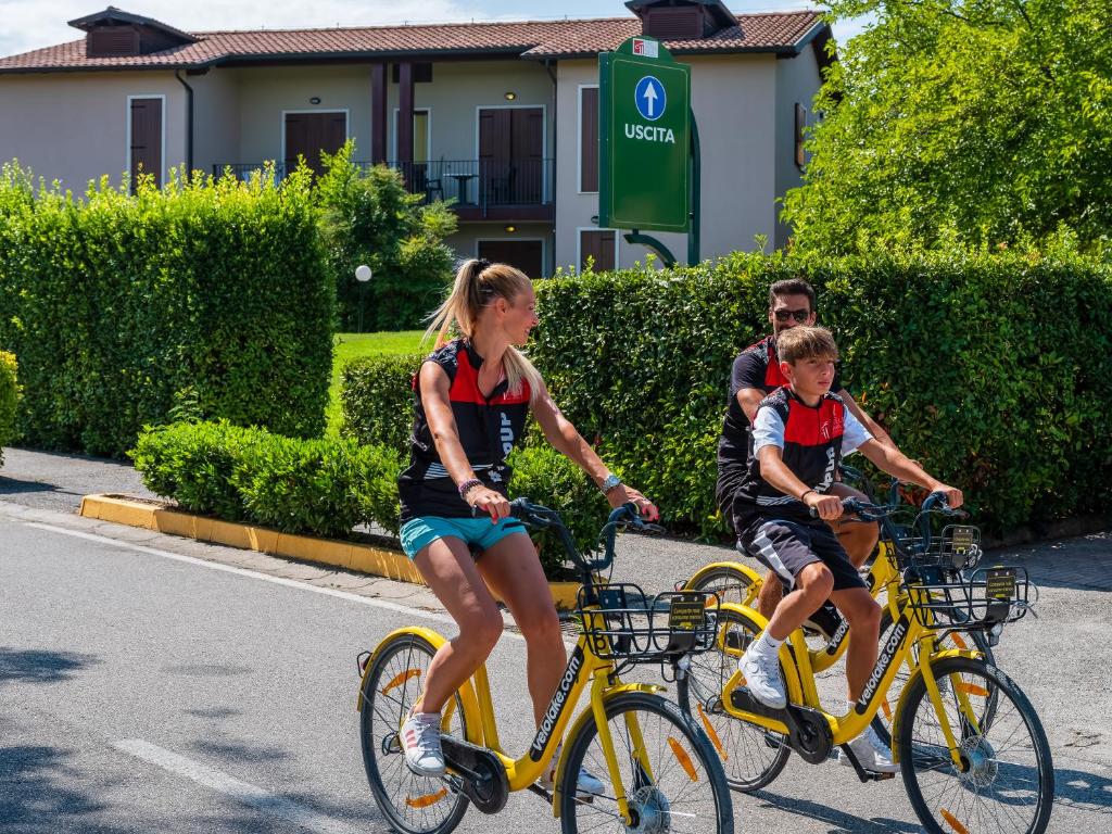 スポーツ/アクティビティ