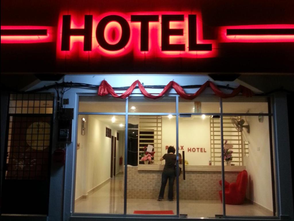 RELAX HOTEL photo