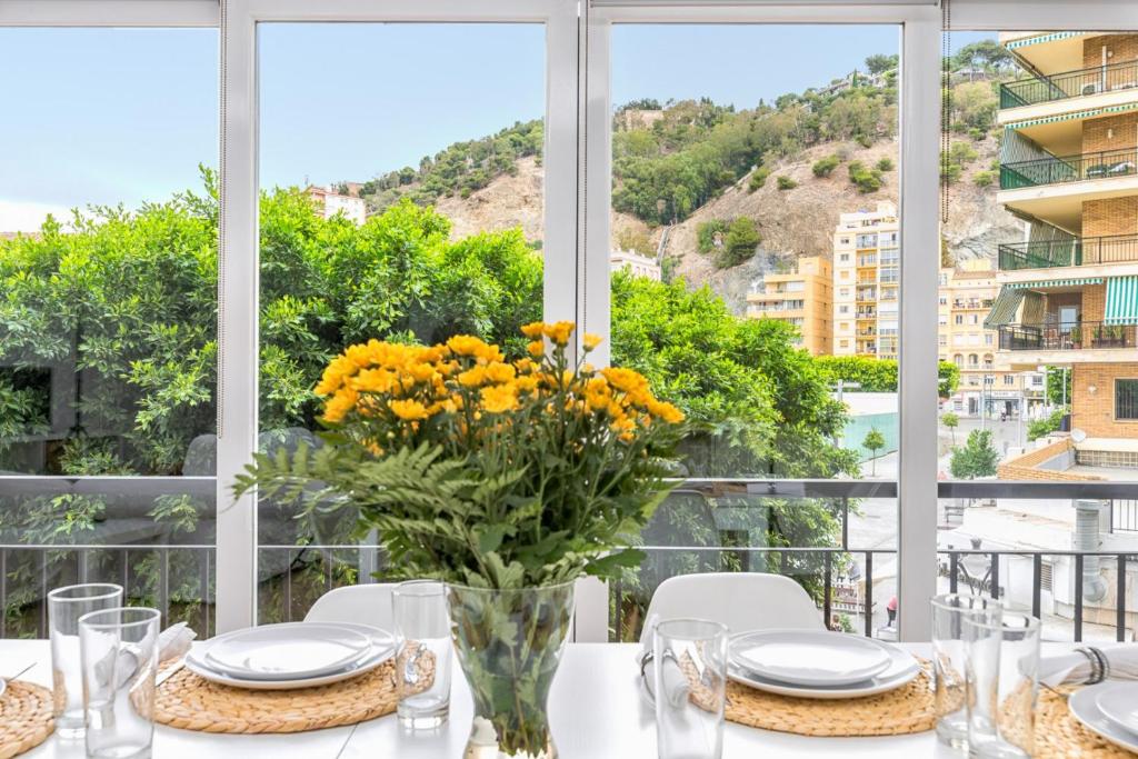 Cervantes Apartment in Malaga by Solaga Holiday Homes - 2