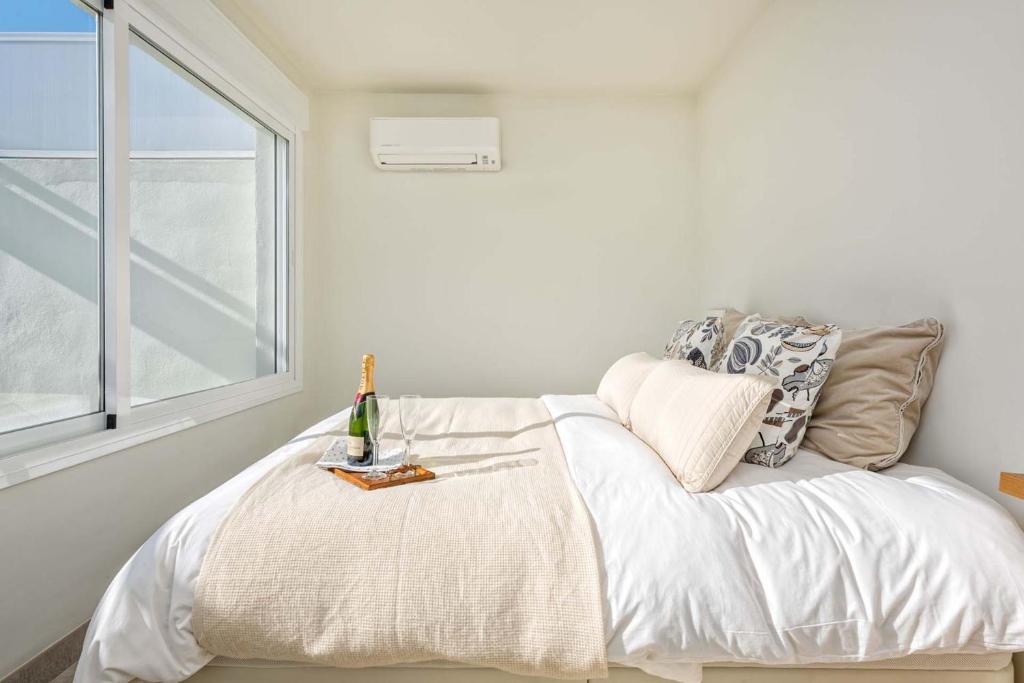 Miguel Beach Apartment in Malaga by Solaga Holiday Homes - 5